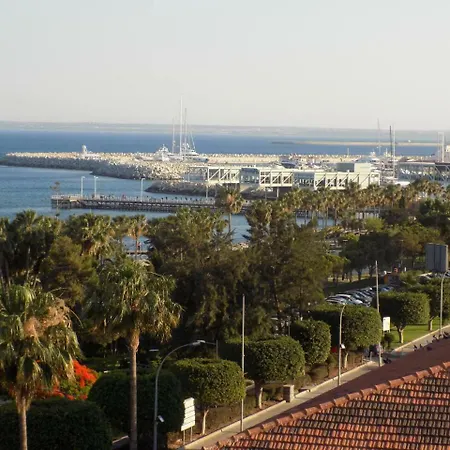 Appartement 2b Boutique Seafront Olympic Beach *